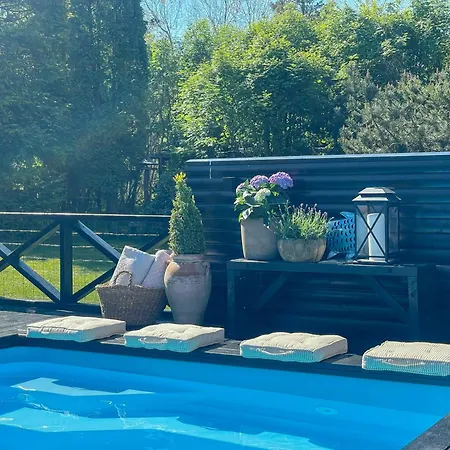 Дом отдыха With Pool Between And Forest