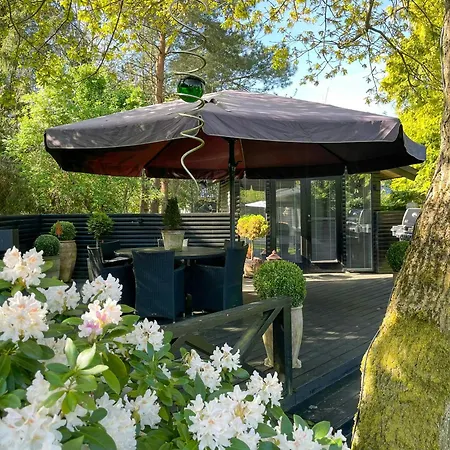 Ferienhaus With Pool Between And Forest *