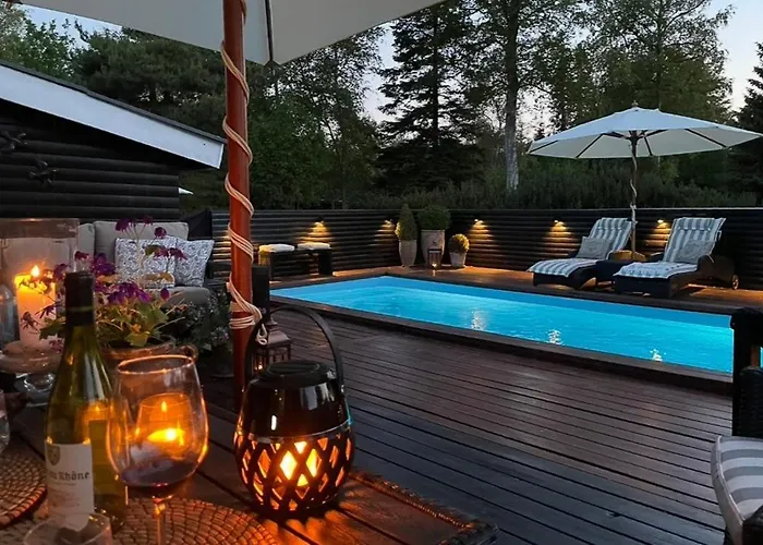 Дом отдыха With Pool Between And Forest *